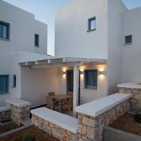 Camvillia Donoussa Village Suites מראה חיצוני תמונה